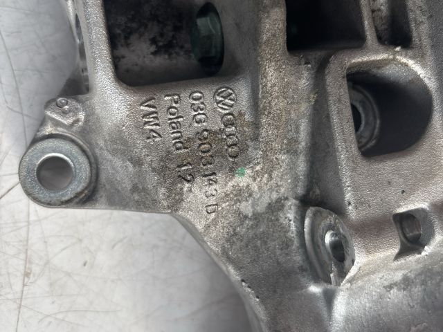 bontott AUDI A4 B6 Klíma Tartó Bak