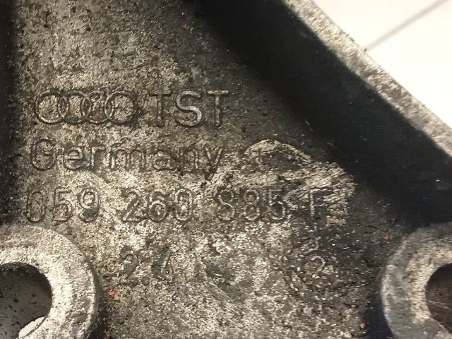 bontott AUDI A4 B6 Klímakompresszor Tartó Bak