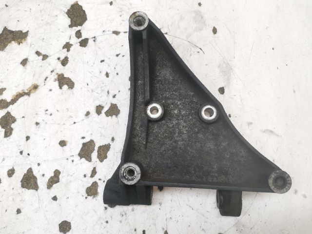 bontott AUDI A4 B6 Klímakompresszor Tartó Bak