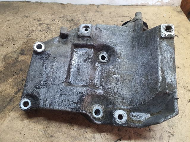 bontott AUDI A4 B6 Klímakompresszor Tartó Bak