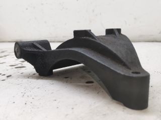 bontott AUDI A4 B6 Klímakompresszor Tartó Bak