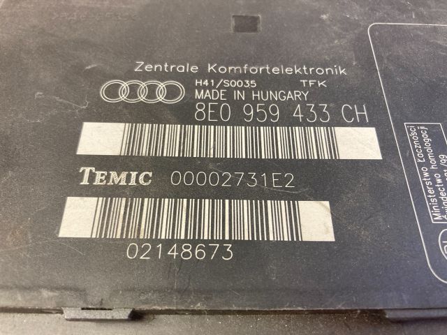 bontott AUDI A4 B6 Komfort Elektronika