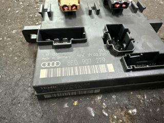 bontott AUDI A4 B6 Komfort Elektronika