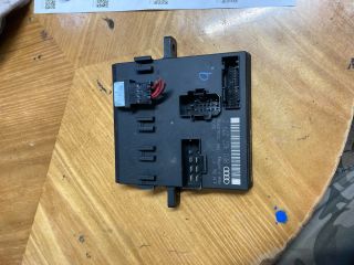 bontott AUDI A4 B6 Komfort Elektronika