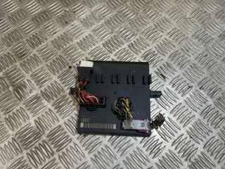 bontott AUDI A4 B6 Komfort Elektronika