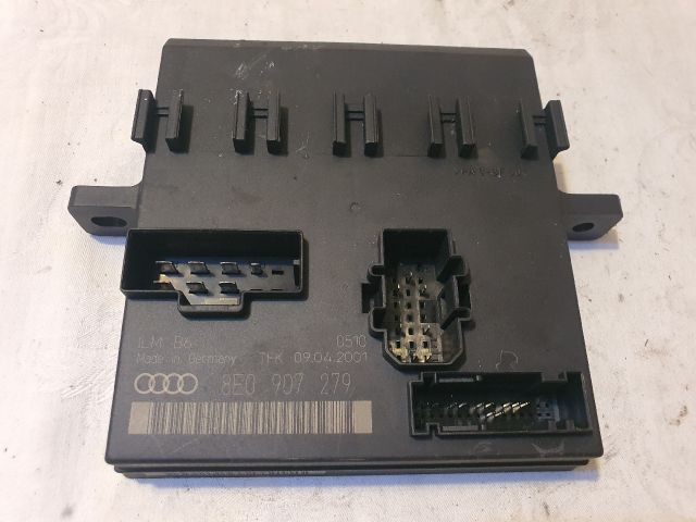 bontott AUDI A4 B6 Komfort Elektronika