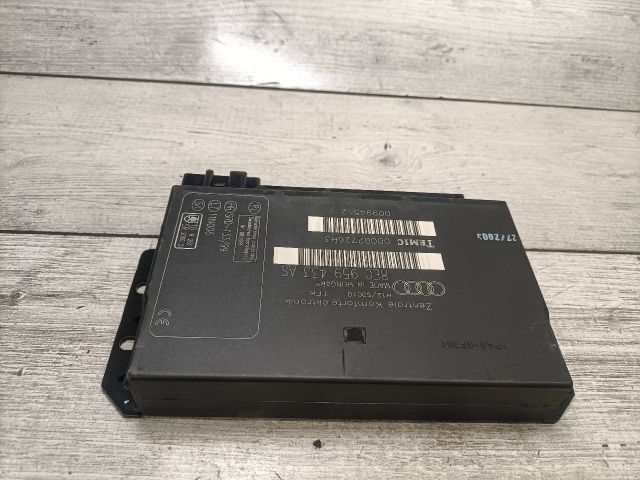 bontott AUDI A4 B6 Komfort Elektronika