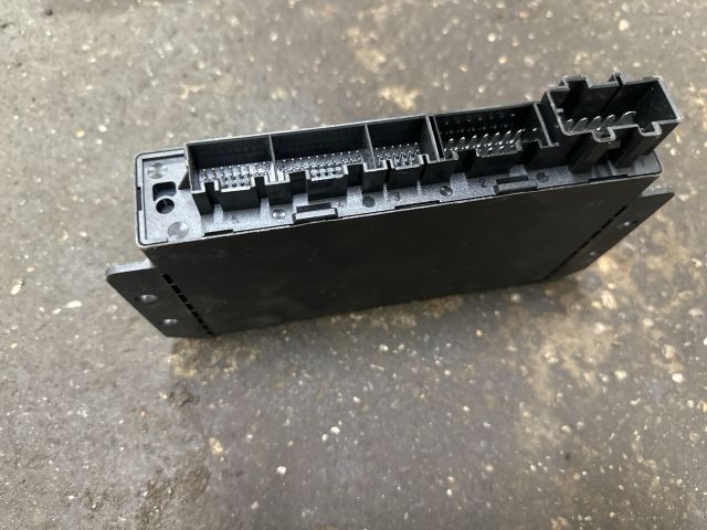 bontott AUDI A4 B6 Komfort Elektronika