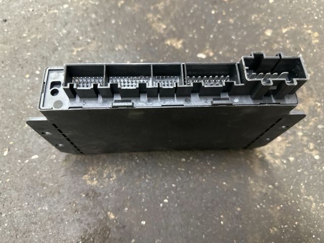 bontott AUDI A4 B6 Komfort Elektronika