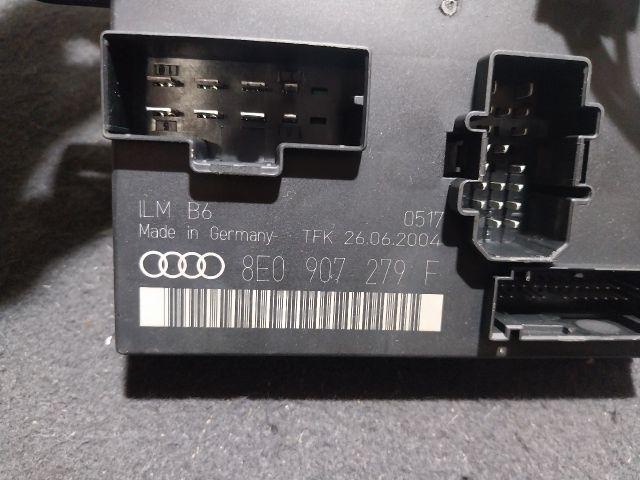 bontott AUDI A4 B6 Komfort Elektronika