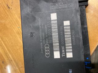bontott AUDI A4 B6 Komfort Elektronika