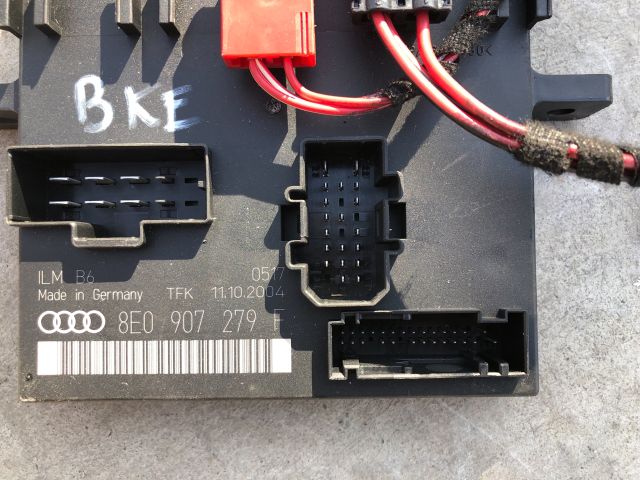 bontott AUDI A4 B6 Komfort Elektronika