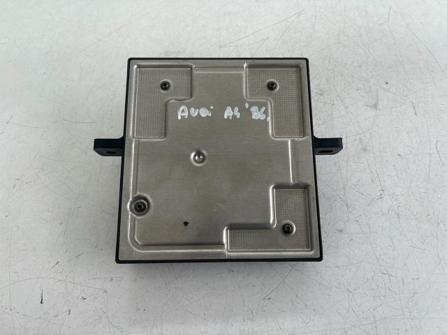 bontott AUDI A4 B6 Komfort Elektronika