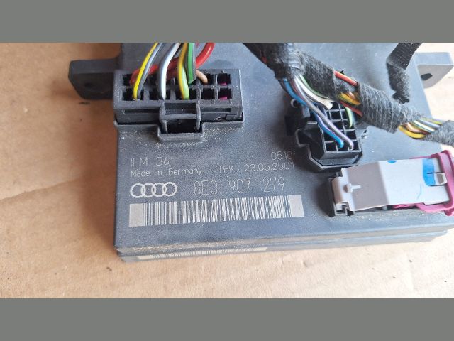 bontott AUDI A4 B6 Komfort Elektronika