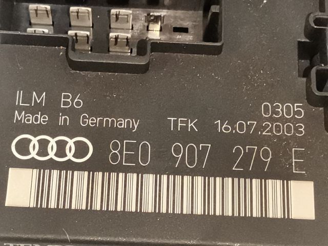 bontott AUDI A4 B6 Komfort Elektronika