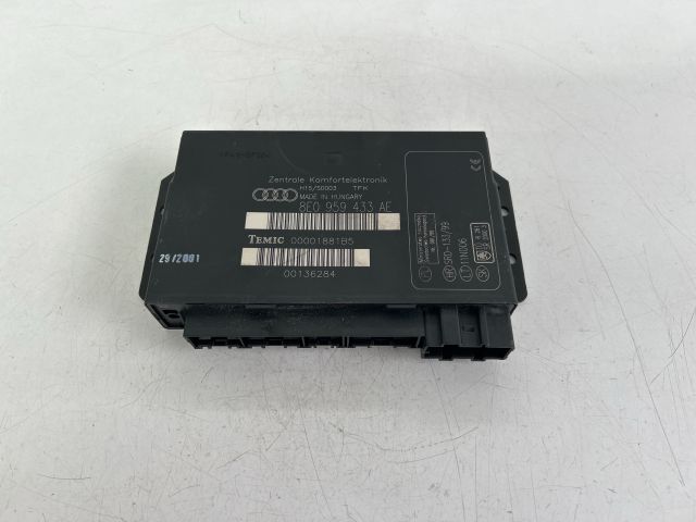 bontott AUDI A4 B6 Komfort Elektronika