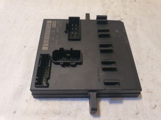 bontott AUDI A4 B6 Komfort Elektronika
