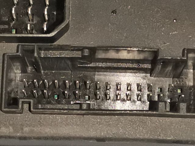 bontott AUDI A4 B6 Komfort Elektronika