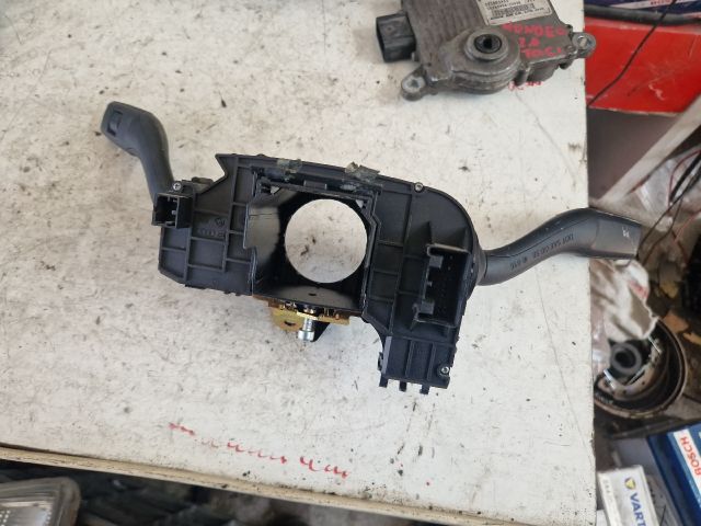 bontott AUDI A4 B6 Komplett Kormánykapcsoló (Bajuszkapcsoló)