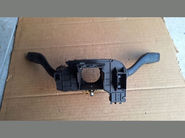 bontott AUDI A4 B6 Komplett Kormánykapcsoló (Bajuszkapcsoló)