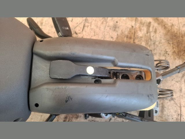 bontott AUDI A4 B6 Komplett Kormányoszlop Burkolat