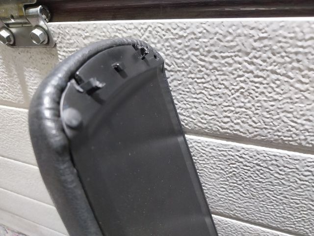 bontott AUDI A4 B6 Könyöklő