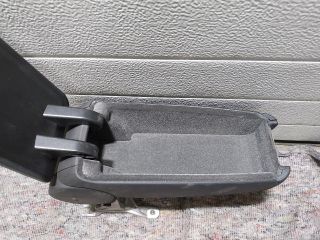 bontott AUDI A4 B6 Könyöklő