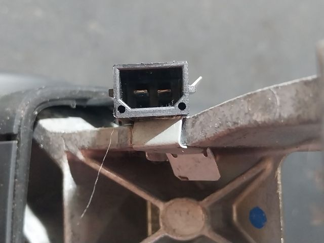 bontott AUDI A4 B6 Könyöklő