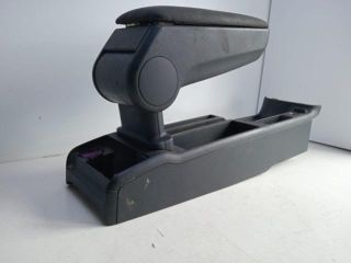 bontott AUDI A4 B6 Könyöklő