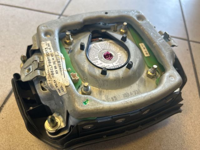 bontott AUDI A4 B6 Kormánylégzsák