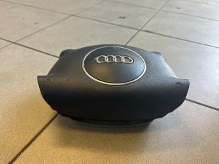 bontott AUDI A4 B6 Kormánylégzsák