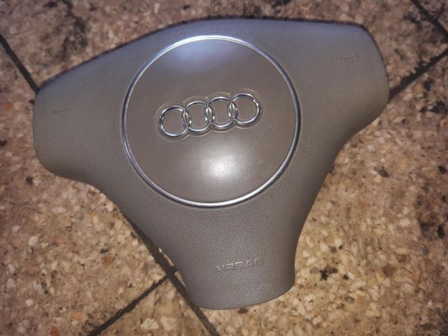 bontott AUDI A4 B6 Kormánylégzsák