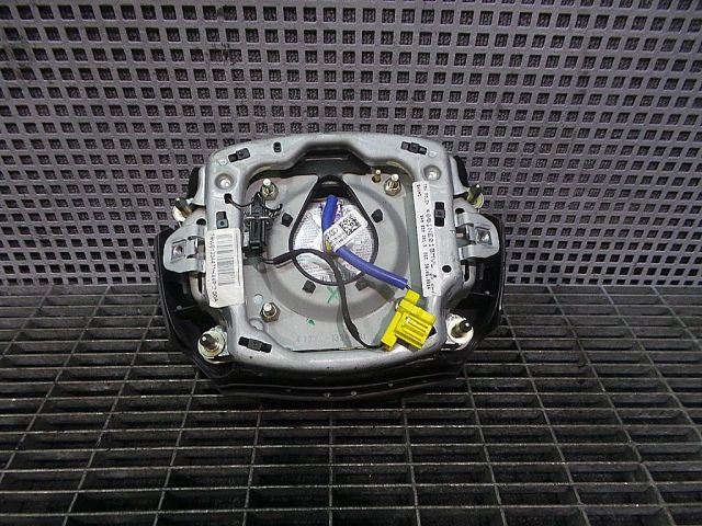 bontott AUDI A4 B6 Kormánylégzsák