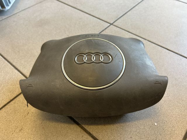 bontott AUDI A4 B6 Kormánylégzsák