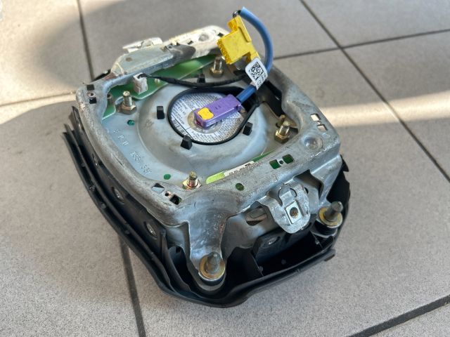 bontott AUDI A4 B6 Kormánylégzsák