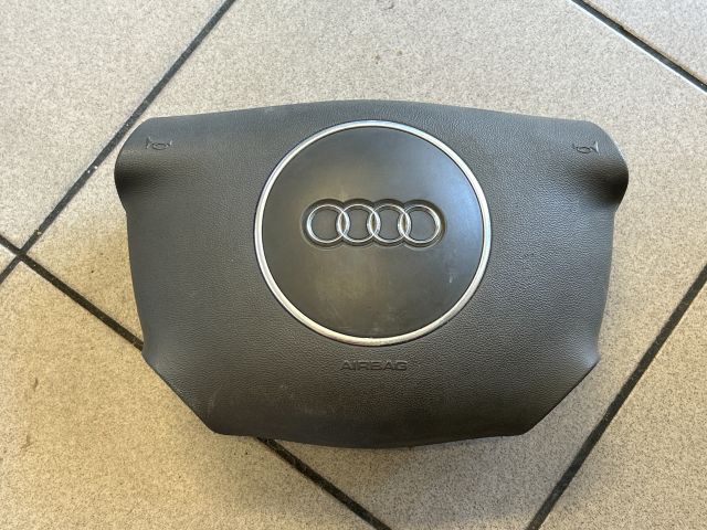 bontott AUDI A4 B6 Kormánylégzsák