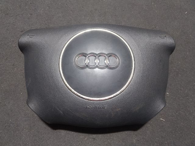 bontott AUDI A4 B6 Kormánylégzsák