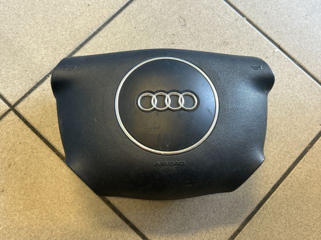 bontott AUDI A4 B6 Kormánylégzsák