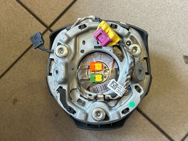 bontott AUDI A4 B6 Kormánylégzsák