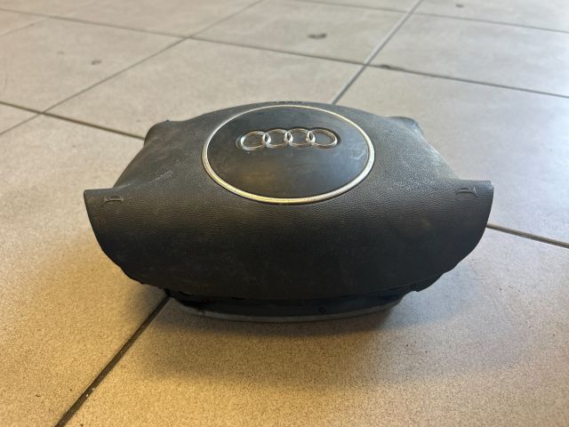 bontott AUDI A4 B6 Kormánylégzsák