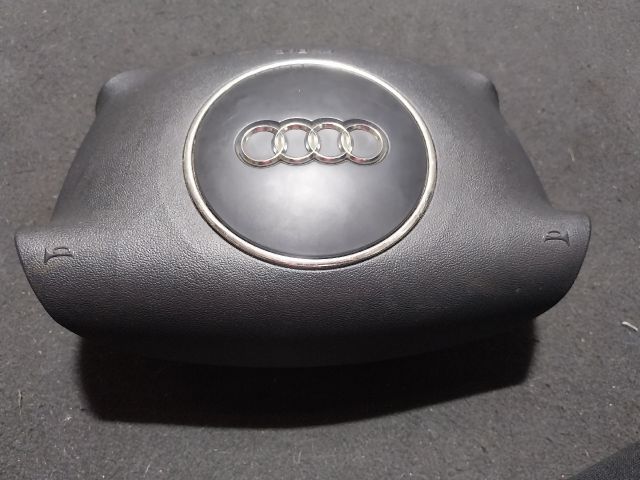 bontott AUDI A4 B6 Kormánylégzsák