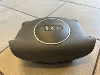 bontott AUDI A4 B6 Kormánylégzsák