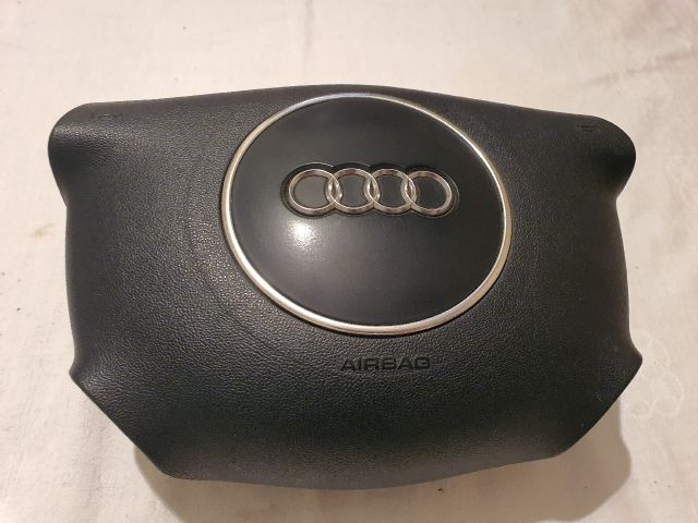 bontott AUDI A4 B6 Kormánylégzsák