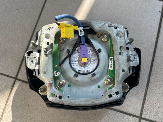 bontott AUDI A4 B6 Kormánylégzsák