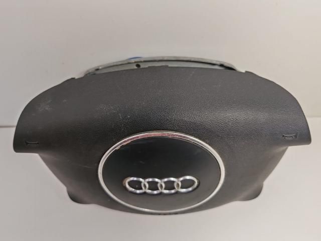 bontott AUDI A4 B6 Kormánylégzsák