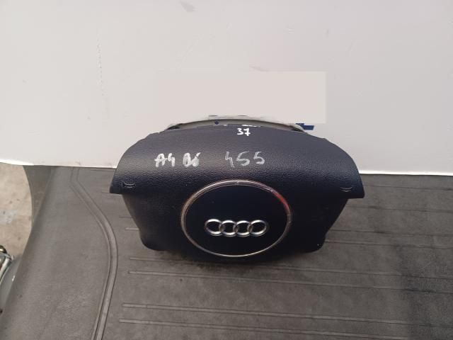 bontott AUDI A4 B6 Kormánylégzsák