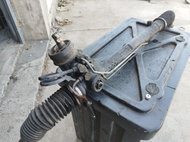 bontott AUDI A4 B6 Kormánymű Szervós