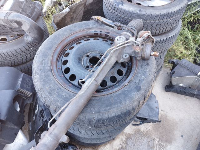 bontott AUDI A4 B6 Kormánymű Szervós