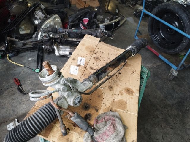 bontott AUDI A4 B6 Kormánymű Szervós