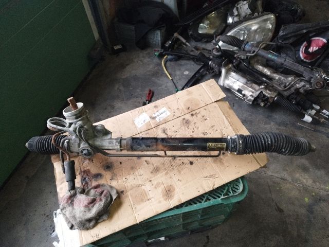 bontott AUDI A4 B6 Kormánymű Szervós